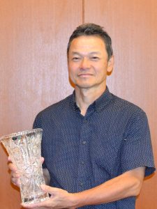 河野　信彦　様